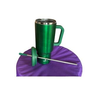 Green Meoky Travel Mug with Straw